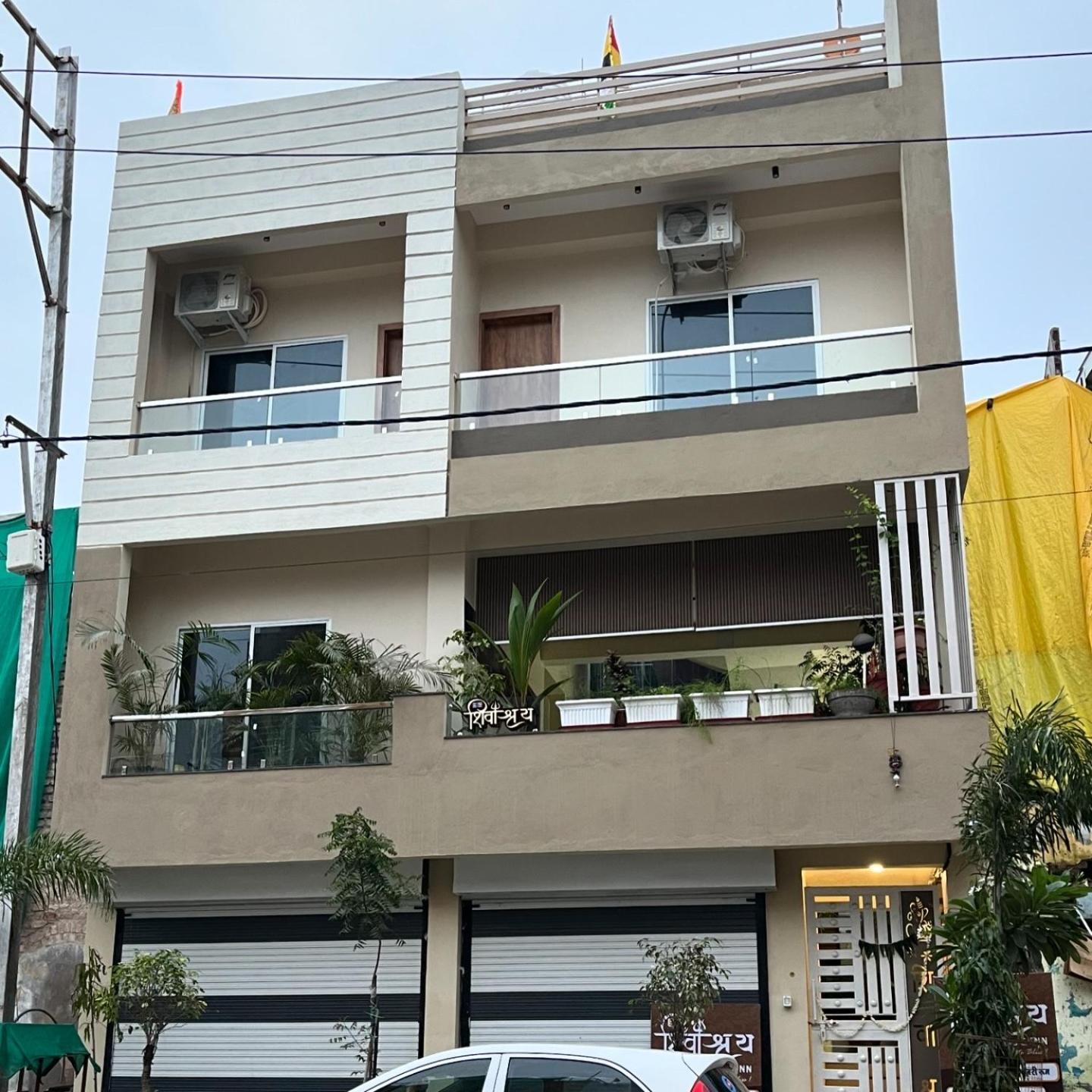Hotel Shivashray Luxury Stays & Inn Ujjain Exterior photo